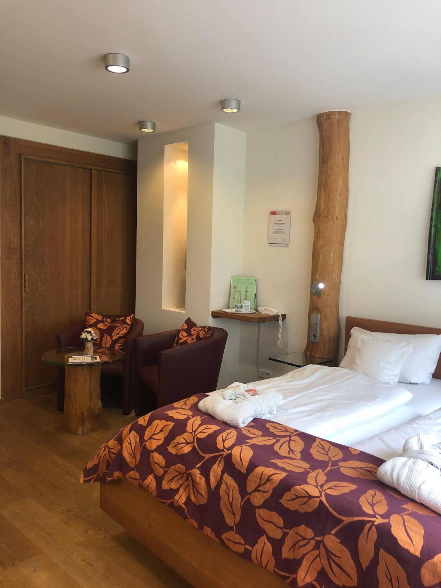 Holzschuhs Schwarzwaldhotel Байерсброн Екстериор снимка